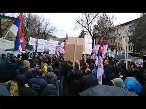 Protest U Kosovskoj Mitrovici Youtube