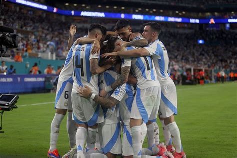 Copa América 2024 Argentina avanza invicta al vencer 2 0 a Perú