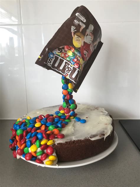 Anti Gravity Cake Mandms Anti Gravity Cake Gravity Cake Cake Decorating