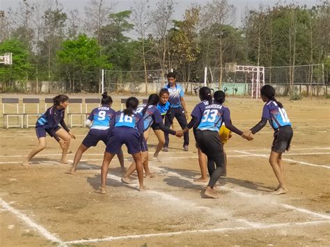 रविवि में हुई कबड्डी प्रतियोगितामहिला वर्ग में टेगौर और पुरुष वर्ग में