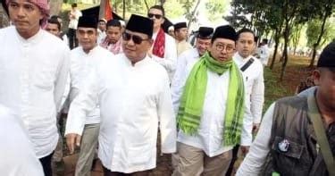 Prabowo Doakan Mujahid Yang Wafat Usai Reuni Di Monas Fakta Kini