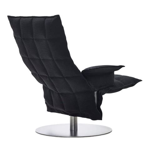 Woodnotes K chair with armrest, swivel base, black | Finnish Design Shop