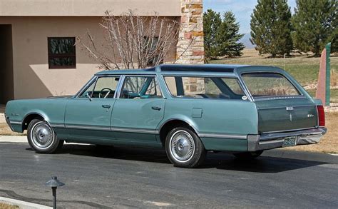 1966 Oldsmobile Vista Cruiser Station Wagon Station Wagon Oldsmobile