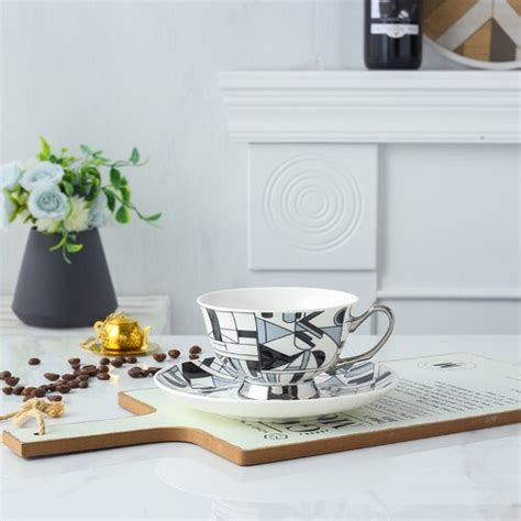 Moderne Europese Koffie Kop En Schotel Set Modern Grandado