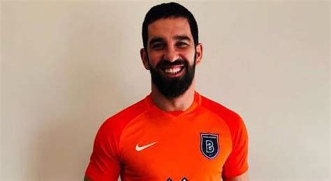 Son dakika Arda Turan resmen Başakşehir de Başakşehir Spor Haberleri