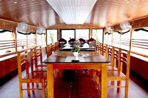 Deluxe Houseboats Deluxe Boathouse Deluxe Houseboat Packages Deluxe