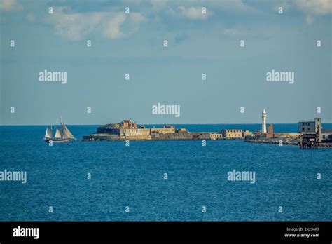 Portland harbour, Breakwater fort Stock Photo - Alamy