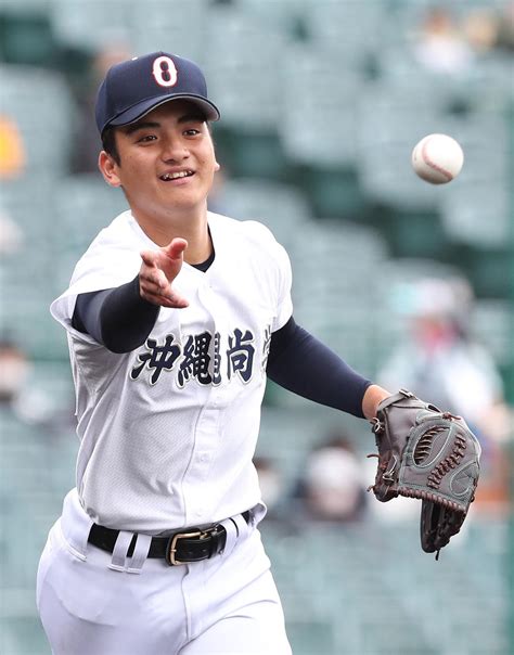 高校野球u18合宿スタート センバツv腕の山梨学院・林謙吾、報徳学園・堀柊那らが結集 高校野球写真ニュース 日刊スポーツ