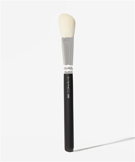 Mac Cosmetics 168s Large Angled Contour Brush At Beauty Bay