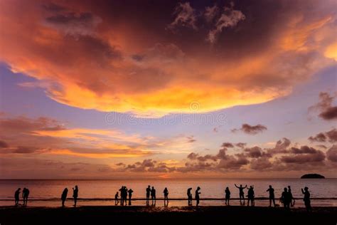 Sunset At Tanjung Aru Beach Kota Kinabalu Editorial Stock Image