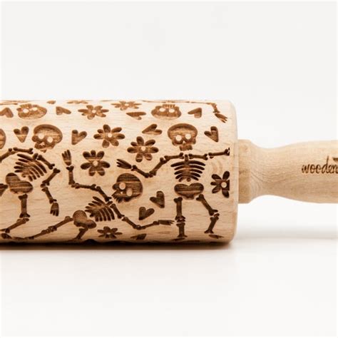 No R Skeleton Halloween Pattern Rolling Pin Engraved Etsy