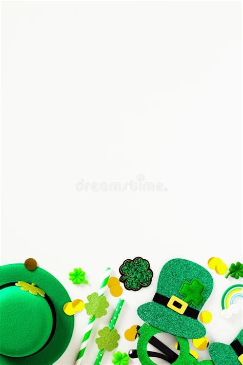 St Patrick`s Day Vertical Banner Design Poster Template Party