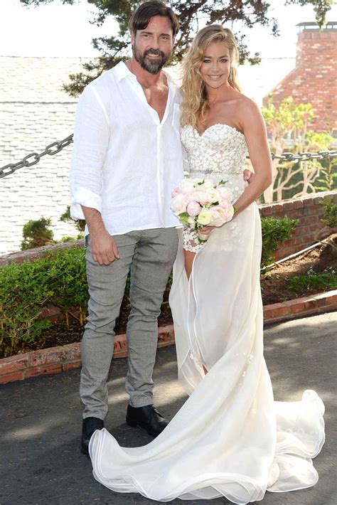 Denise Richards Marries Aaron Phypers In Malibu Wedding Us Weekly