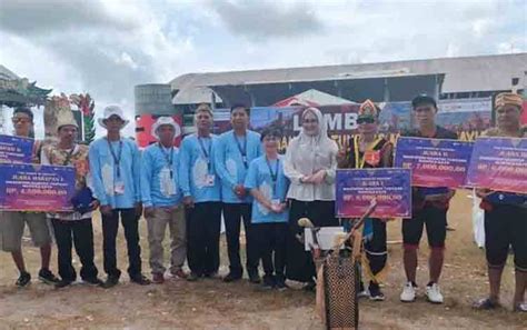 Kabupaten Murung Raya Menangkan Lomba Maneweng Kayu FBIM 2024