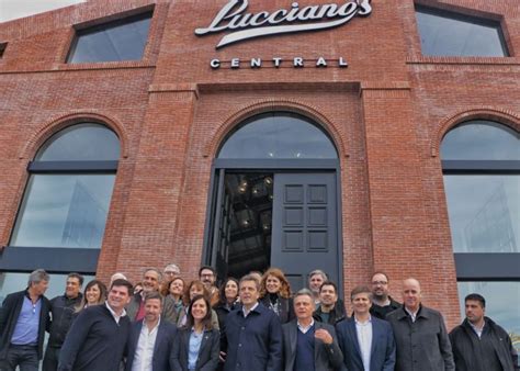 CAZADOR DE NOTICIAS Politica Massa recorrió el Parque Industrial