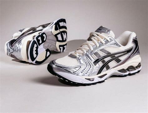 Que Vaut La Asics Gel Kayano 14 Cream Black 1201A019 108