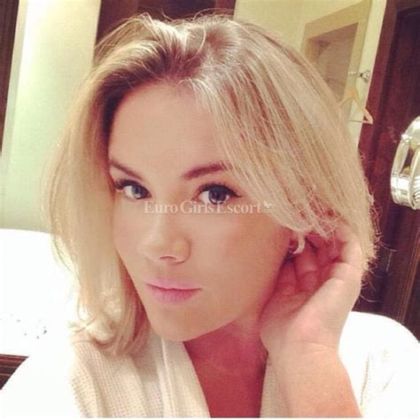 Mia Female Escorts In Cape Town South Africa HOT