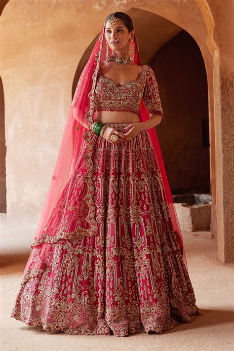 Buy Red Raw Silk Embroidered Kasab Vintage Dabka Bridal Lehenga Set For