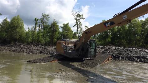 Marsh Buggies Amphibious Marsh Excavator Youtube