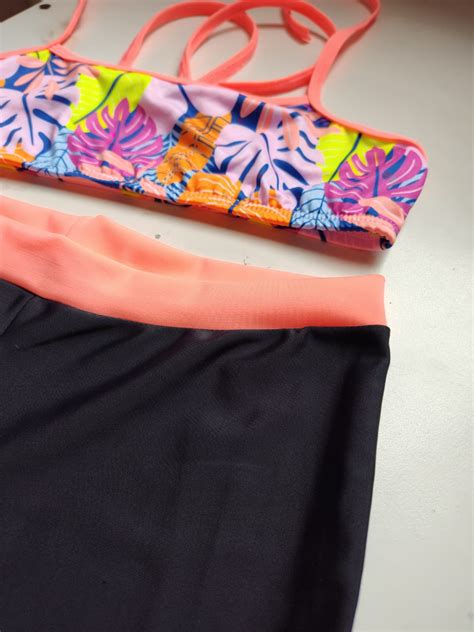 Bikini Top Short Juvenil Art Aghatta Flores