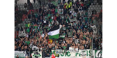 Football Coupe De France Asnl Saint Etienne Près De 12500