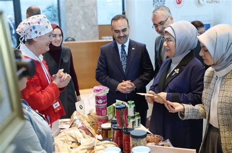 Emine Erdo An Dan Kad N Giri Imcilere Yeni Proje Duyurusu Ya Am