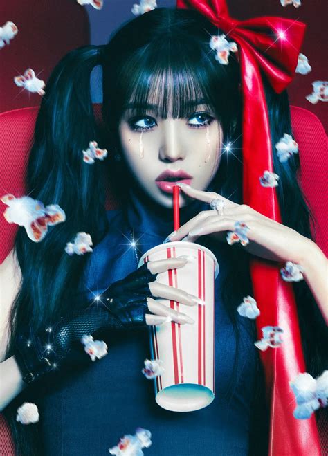 IVE dévoile des photos teasers pour son comeback avec Baddie K GEN