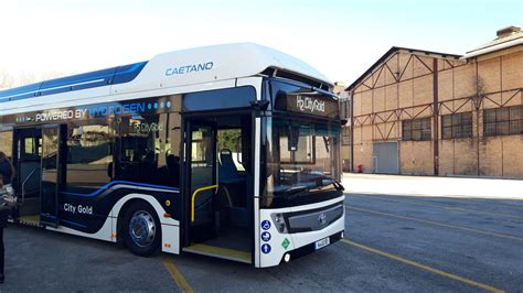 Mobilit Sostenibile Parte Da Trieste Il Tour Del Bus A Idrogeno