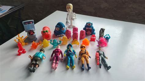 Columbia Pictures Speelgoed Figuur 26x Figurines Ghostbusters 1984