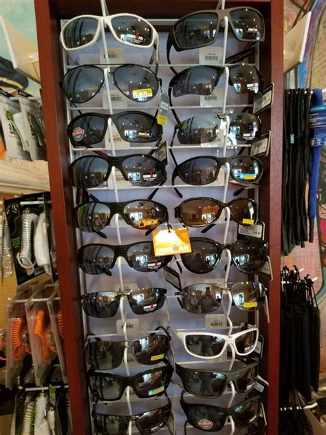 Foster Grant Display With 300 Pair Of Sun Glasses For Sale In Cape Coral Fl Offerup