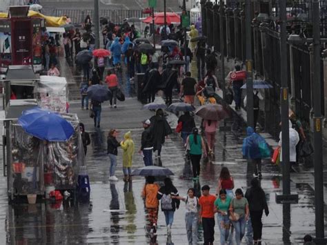 Lluvias Provocan Caos Vial En La CDMX