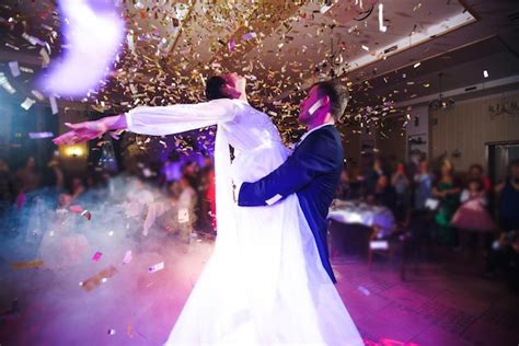 Premium Photo First Wedding Dance Of Newlywed Happy Bride And Groom