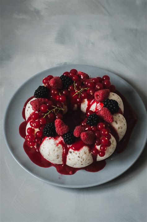 Nougat Glacé Aux Fruits Rouges Sans Lait Et Rapide Cerise Et Praline