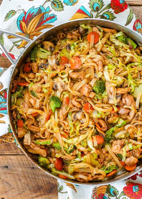 Cabbage Stir Fry with Chicken - Vegetable Recipes