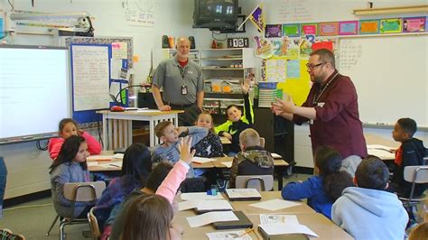 Project At Averys Creek Elementary Demonstrates Power Of The Pen Wlos