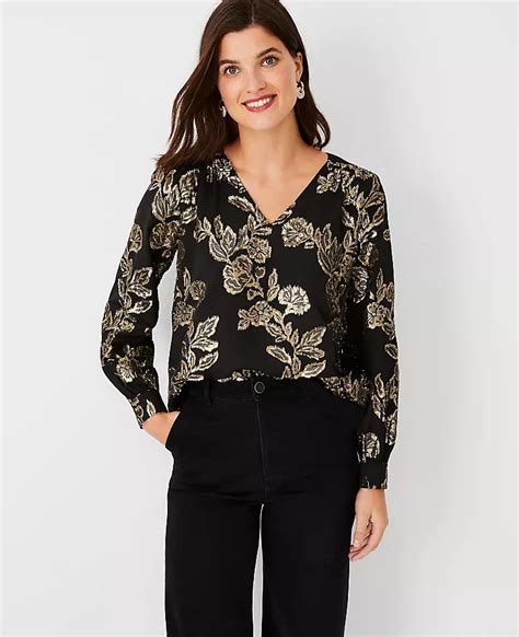 Floral Jacquard Shirred V Neck Top