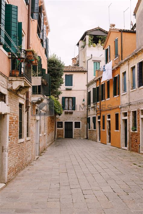 Close Ups Of Building Facades In Venice Italy Dead End Venetian