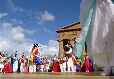 Festa Del Mandorlo In Fiore Gli Eventi