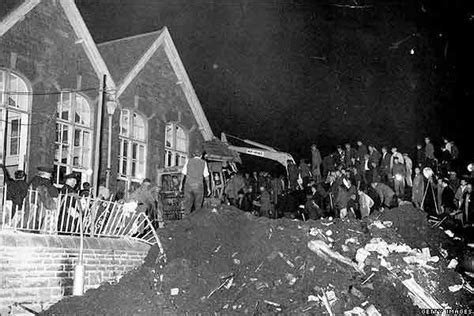 BBC News In Pictures Aberfan Disaster Destruction Uk History