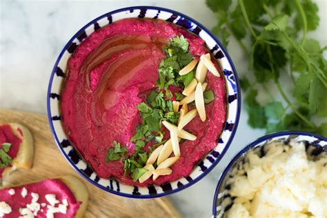 Beetroot hummus - Green Connect Illawarra Recipes