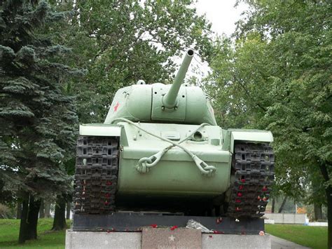 The Kliment Voroshilov KV Tanks Were A Series Of Soviet Heavy Tanks