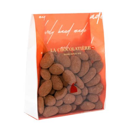 Amandes enrobées de chocolat suisse