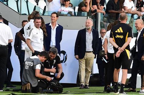 Juventus Elkann è anno zero club riparte da basi più reali Il