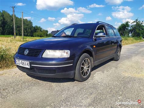 Volkswagen Passat B5 kombi 1 6 benzyna Zduńska Wola Sprzedajemy pl