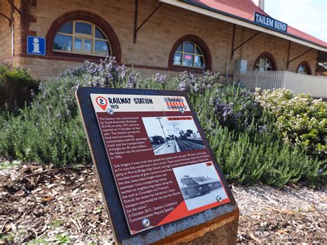 Tailem Bend Historic Rail Trail - Murray River Lakes and Coorong