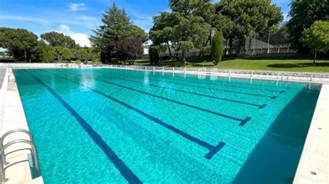 Abre La Piscina Municipal De Colmenar Viejo