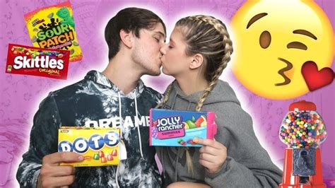 THE CANDY KISSING CHALLENGE!! | Kissing challenge, People kissing, Challenges