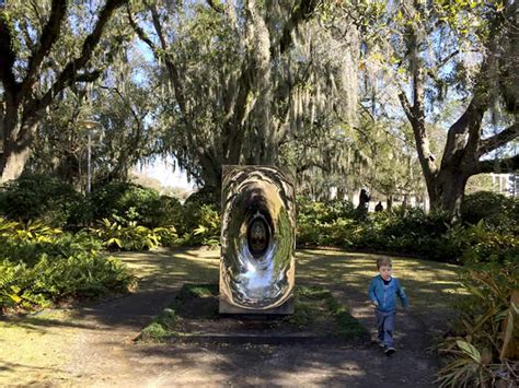 Experiencing art with children: 7 tips for visiting art parks