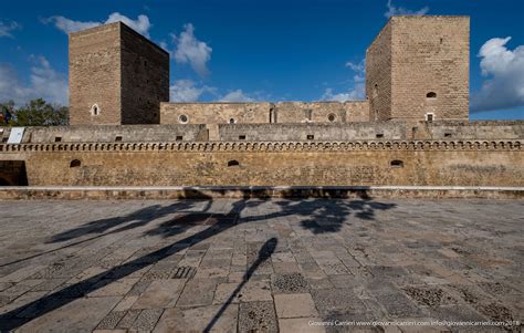 Vista Frontale Del Castello Normanno Svevo Bari Castello Bari