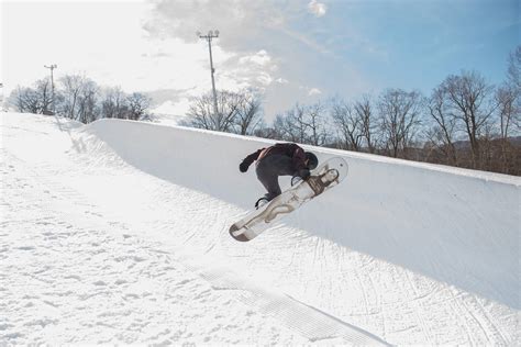 SNOW – Visit Sapporo : The Official Travel Guide to Sightseeing in Sapporo